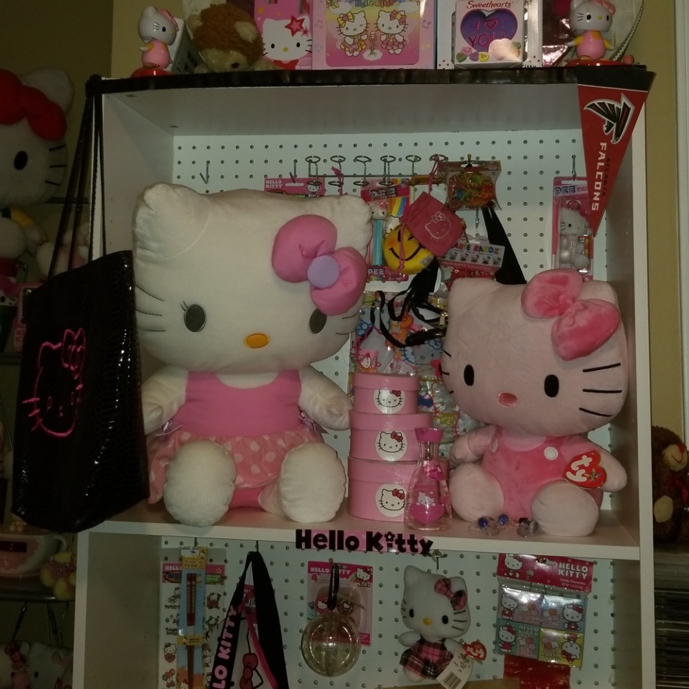 Hello Kitty Not For Sale! - Picture 5 of 7